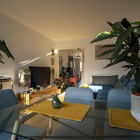 Bright With Sunny Balcony * Parigi
